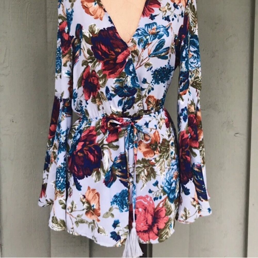 She+Sky Gorgeous Floral Romper | Size: S